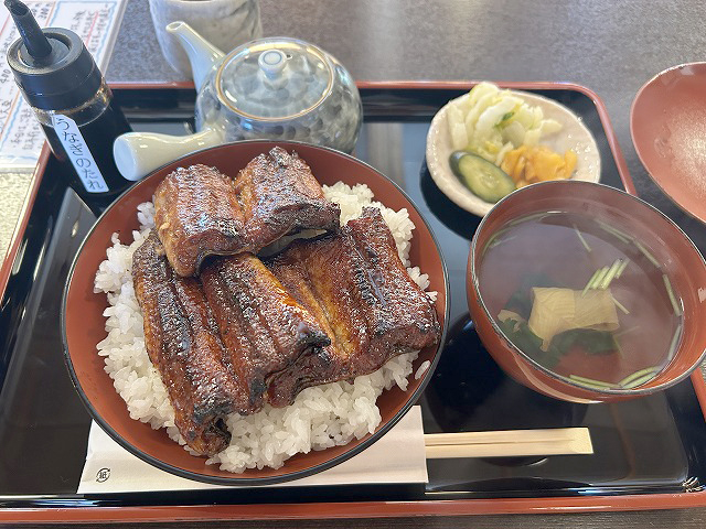 愛知県岡崎市うなぎ「かも川」さん