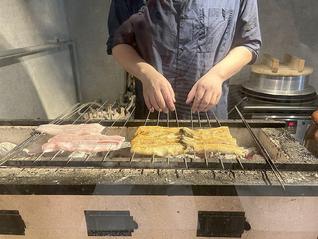 東京都目黒区うなぎ「地焼鰻寝床中目黒店」さん