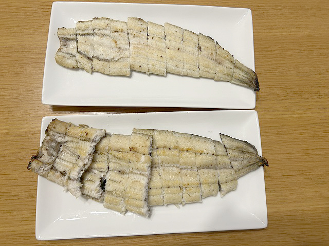 スーパーの鰻(白焼き)国産、中国産を食べ比べ