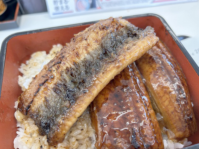 チェーン店の鰻「吉野家、すき家」さん