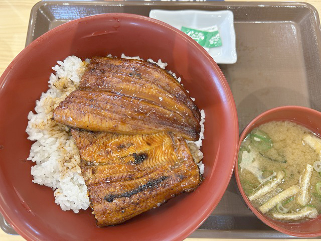 チェーン店の鰻「吉野家、すき家」さん