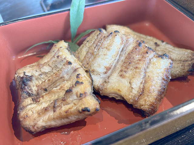 長野県安曇野市「炭火焼きうなぎの店旦(DAN)」さん