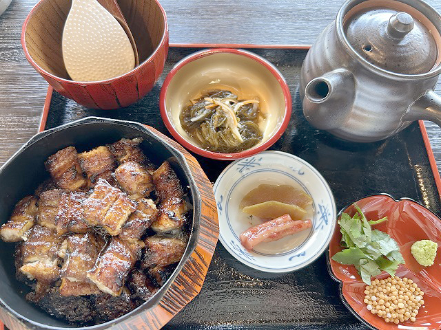 長野県安曇野市「炭火焼きうなぎの店旦(DAN)」さん