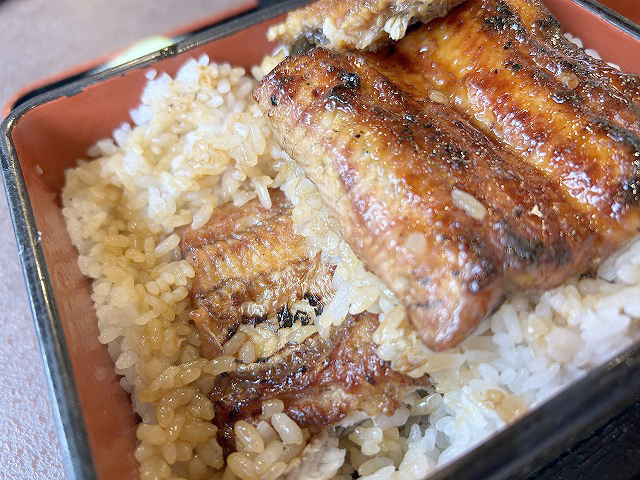 長野県岡谷市「うなぎ水門」さん