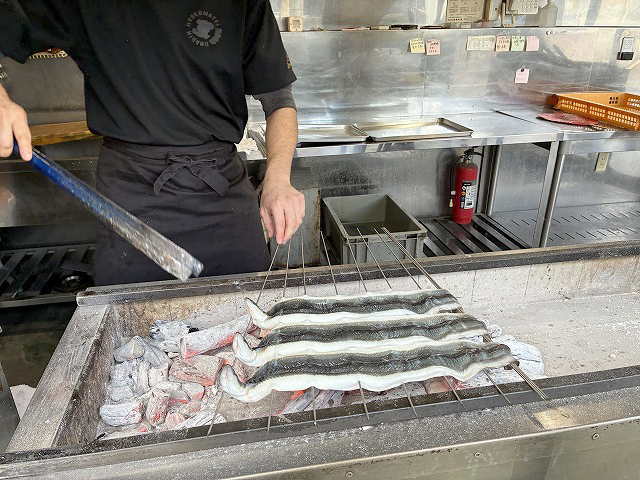 岐阜県岐阜市「炭焼うなぎ ひゃくわ亭 岐阜本店」さん